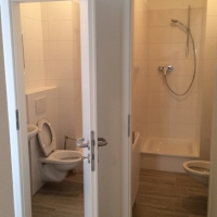 2 Sanitäreinheiten in der 6er-WG